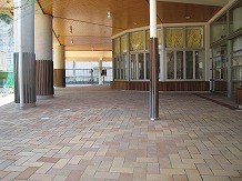 施設紹介 あいさつ広場